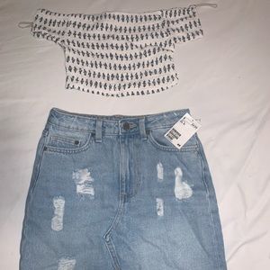 Open shoulder crop top